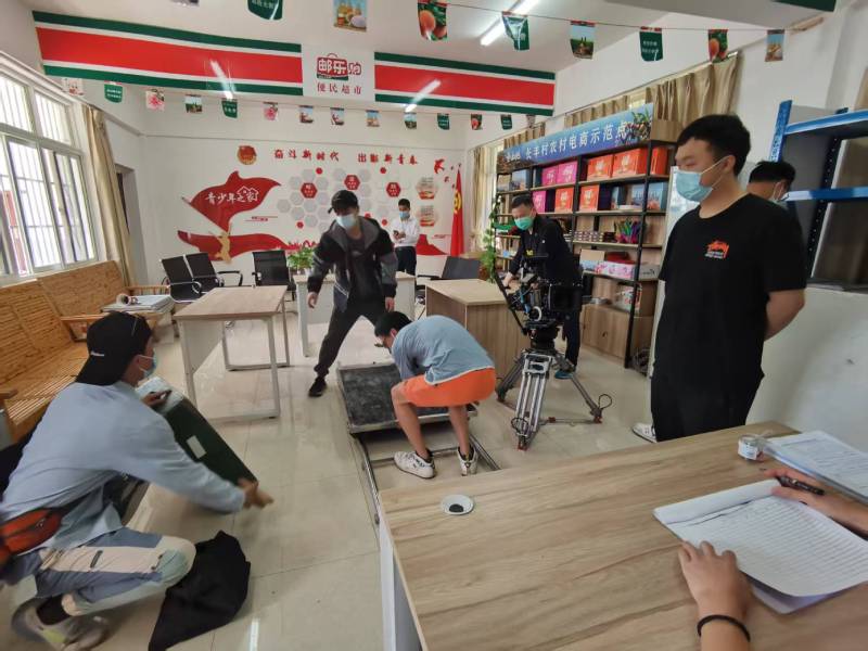 土默特左旗广告片拍摄公司：极简主义践行者，少即是多的视觉哲学